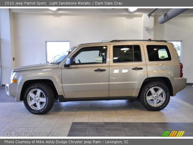 2010 Jeep Patriot Sport in Light Sandstone Metallic