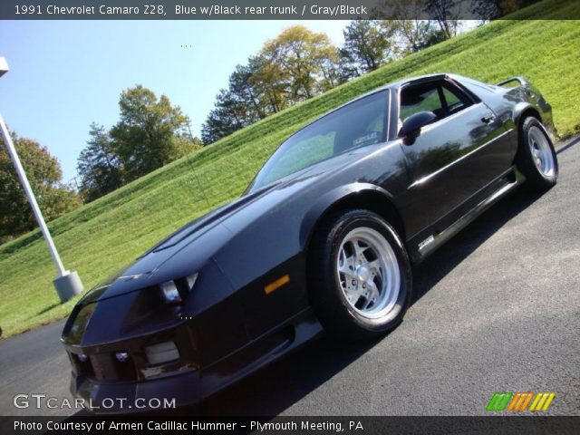 1991 Chevrolet Camaro Z28 in Blue w/Black rear trunk