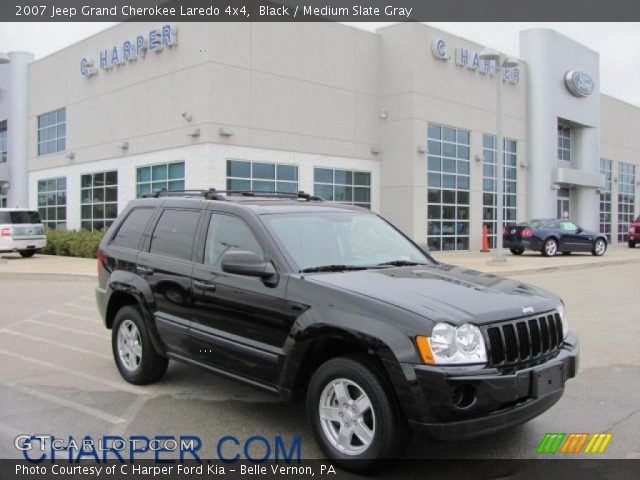2007 Jeep Grand Cherokee Laredo 4x4 in Black