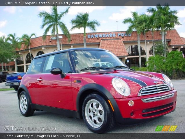 2005 Mini Cooper Hardtop in Chili Red