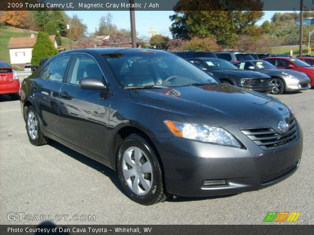 2009 Toyota Camry LE in Magnetic Gray Metallic