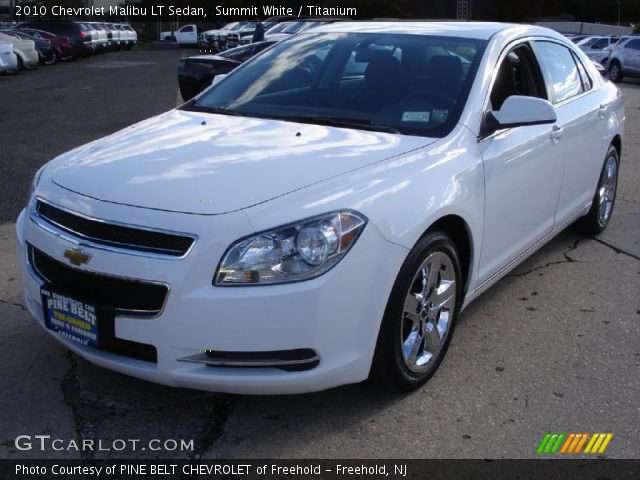 2010 Chevrolet Malibu LT Sedan in Summit White