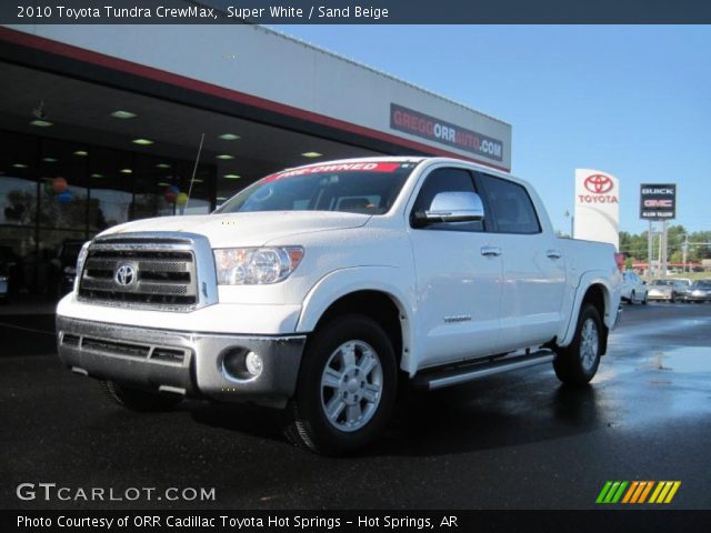 2010 Toyota Tundra CrewMax in Super White