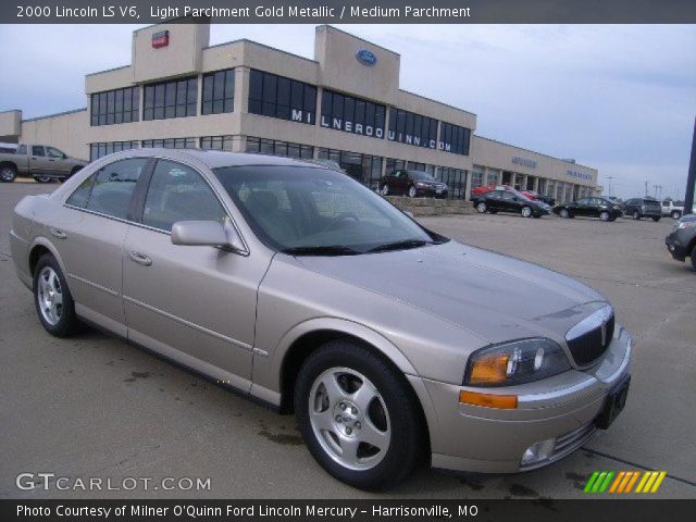 2000 Lincoln LS V6 in Light Parchment Gold Metallic
