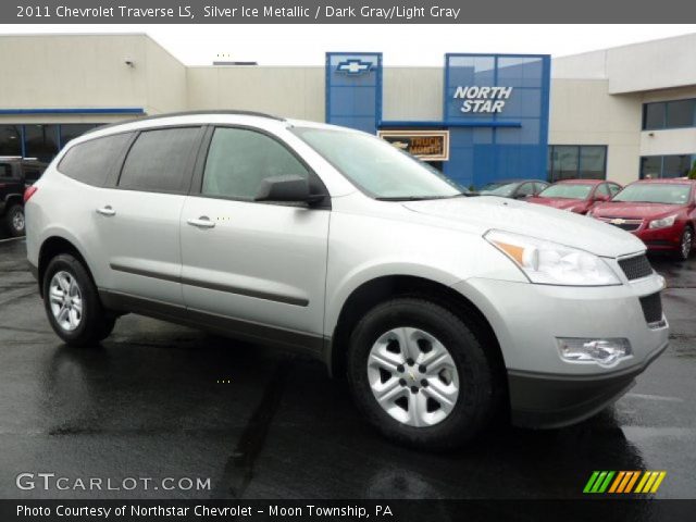 2011 Chevrolet Traverse LS in Silver Ice Metallic