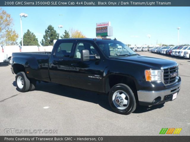 2008 GMC Sierra 3500HD SLE Crew Cab 4x4 Dually in Black Onyx