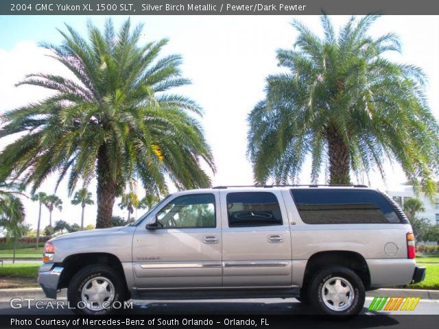 2004 GMC Yukon XL 1500 SLT in Silver Birch Metallic