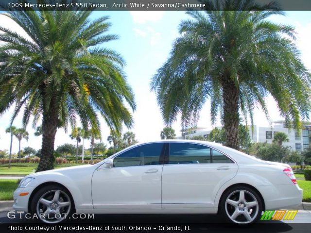 2009 Mercedes-Benz S 550 Sedan in Arctic White