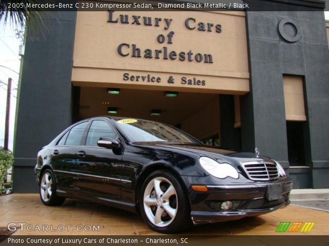 2005 Mercedes-Benz C 230 Kompressor Sedan in Diamond Black Metallic