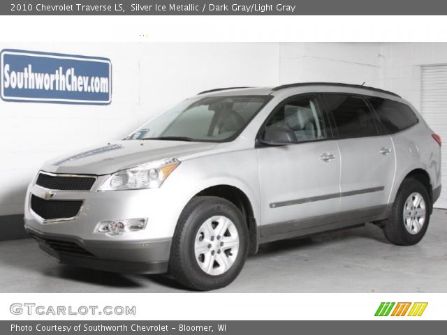 2010 Chevrolet Traverse LS in Silver Ice Metallic