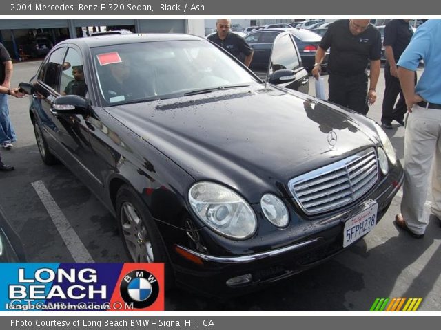 2004 Mercedes-Benz E 320 Sedan in Black