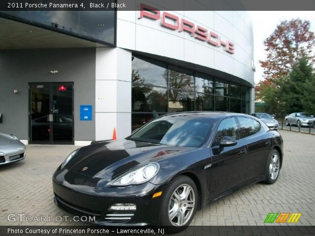 2011 Porsche Panamera 4 in Black