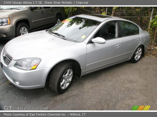 2006 Nissan Altima 3.5 SE in Sheer Silver Metallic