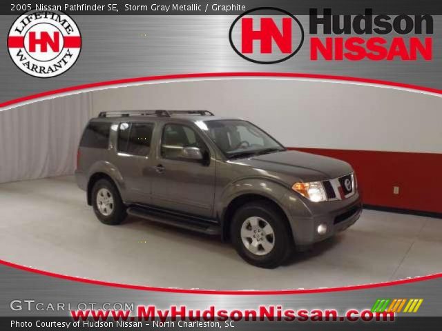 2005 Nissan Pathfinder SE in Storm Gray Metallic