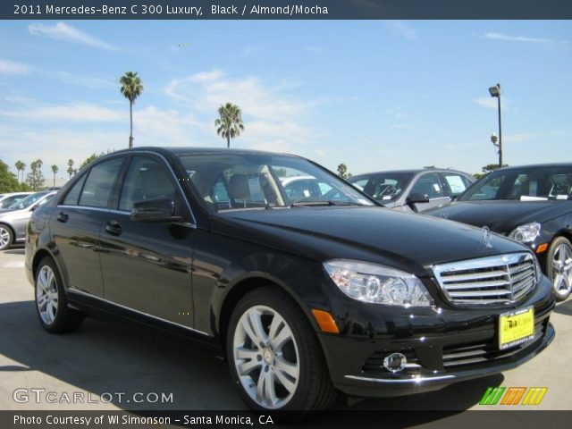 2011 Mercedes-Benz C 300 Luxury in Black