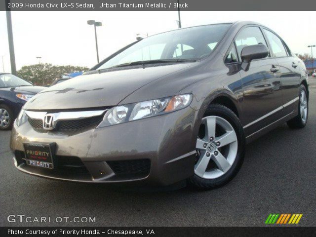 2009 Honda Civic LX-S Sedan in Urban Titanium Metallic