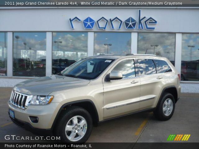 2011 Jeep Grand Cherokee Laredo 4x4 in White Gold Metallic