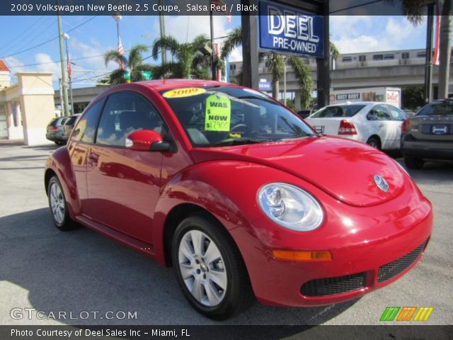 2009 Volkswagen New Beetle 2.5 Coupe in Salsa Red
