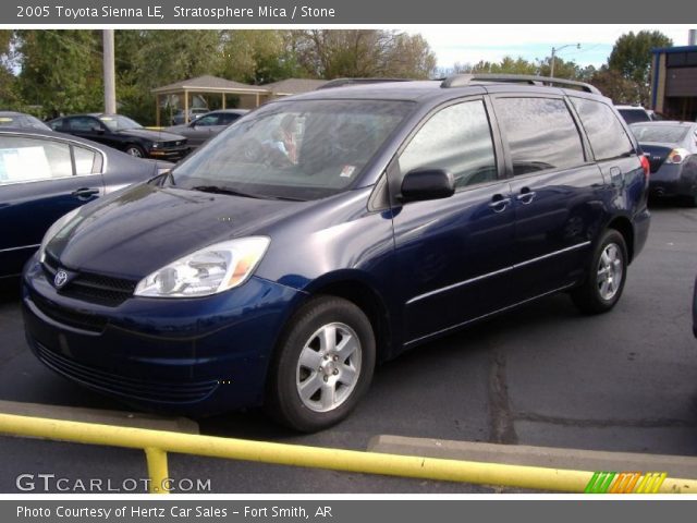 2005 Toyota Sienna LE in Stratosphere Mica