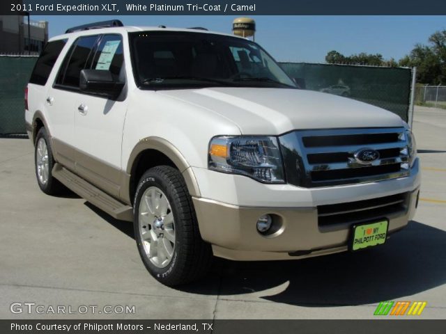 2011 Ford Expedition XLT in White Platinum Tri-Coat