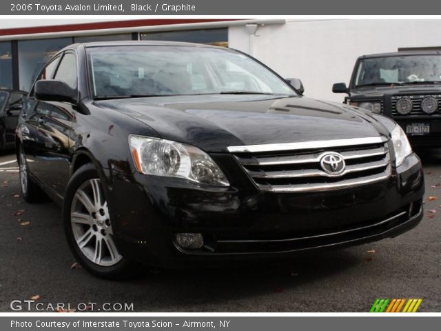 2006 Toyota Avalon Limited in Black
