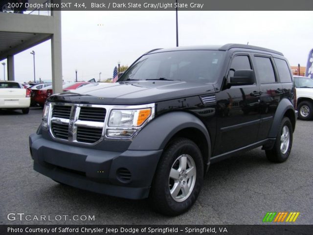2007 Dodge Nitro SXT 4x4 in Black