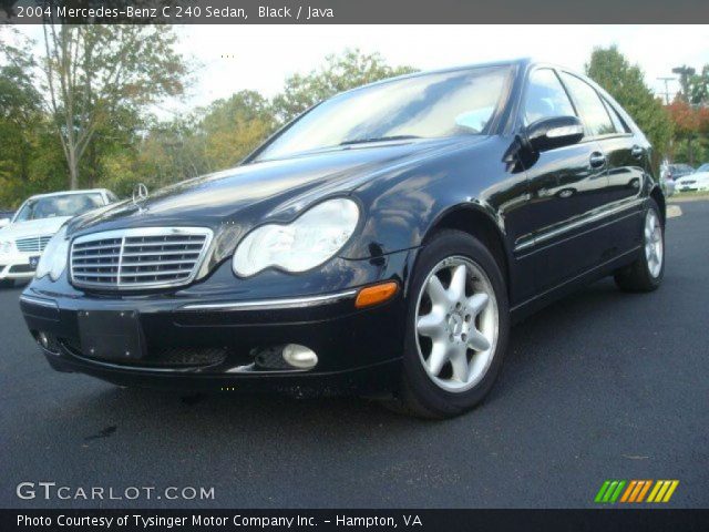 2004 Mercedes-Benz C 240 Sedan in Black