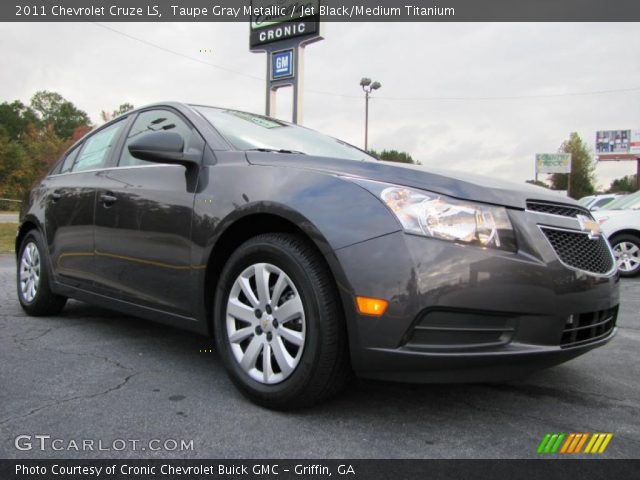 2011 Chevrolet Cruze LS in Taupe Gray Metallic