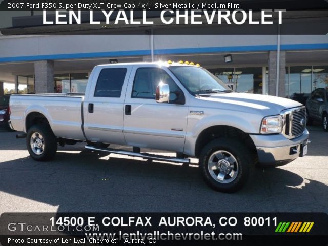 2007 Ford F350 Super Duty XLT Crew Cab 4x4 in Silver Metallic