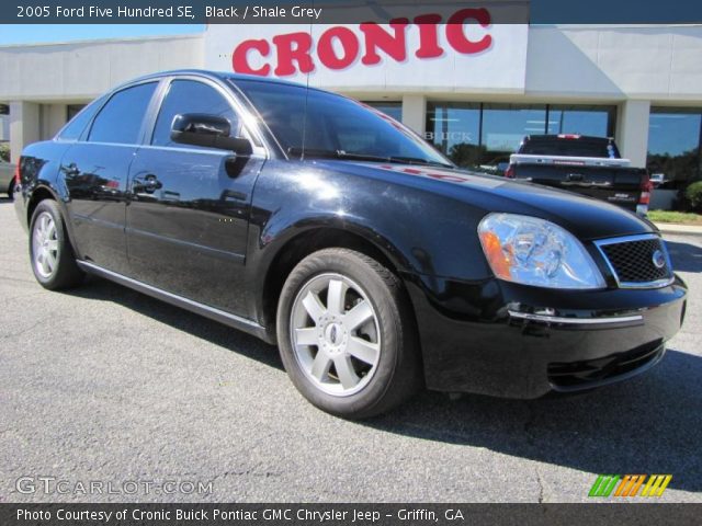 2005 Ford Five Hundred SE in Black