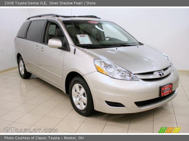 2008 Toyota Sienna XLE in Silver Shadow Pearl