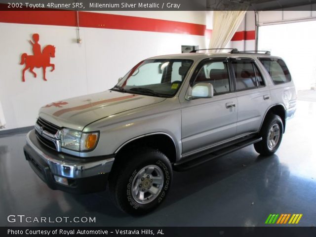 2002 Toyota 4Runner SR5 in Millennium Silver Metallic