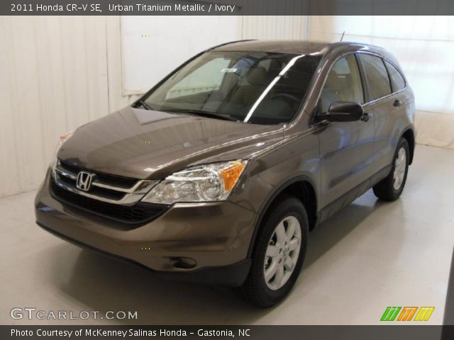 2011 Honda CR-V SE in Urban Titanium Metallic
