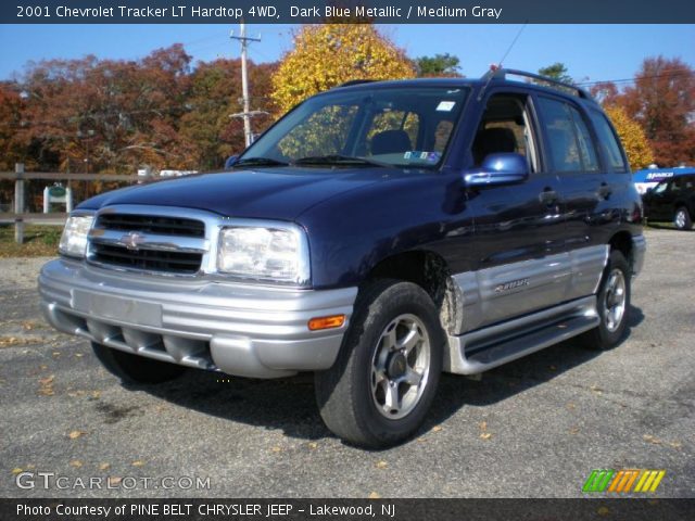 2001 Chevrolet Tracker LT Hardtop 4WD in Dark Blue Metallic