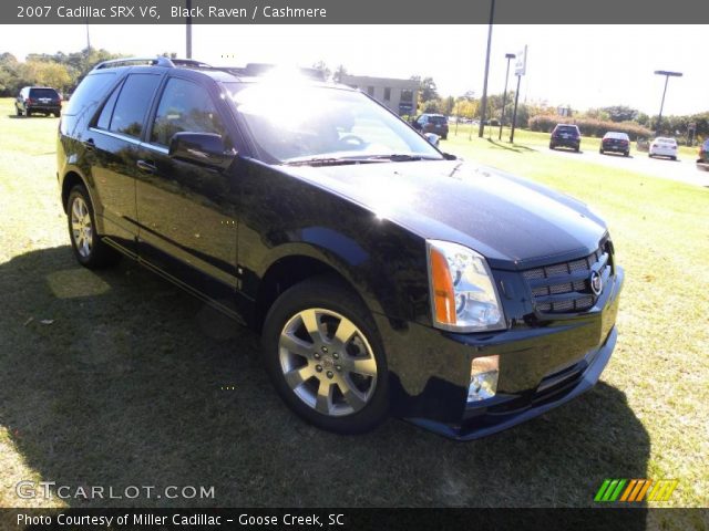 2007 Cadillac SRX V6 in Black Raven