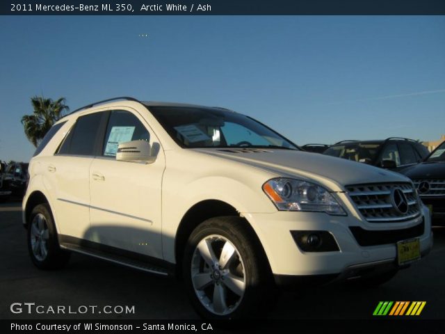 2011 Mercedes-Benz ML 350 in Arctic White