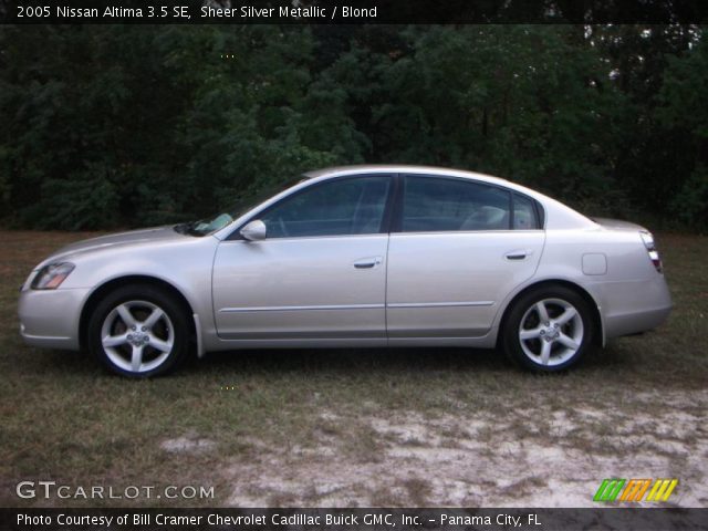 2005 Nissan Altima 3.5 SE in Sheer Silver Metallic