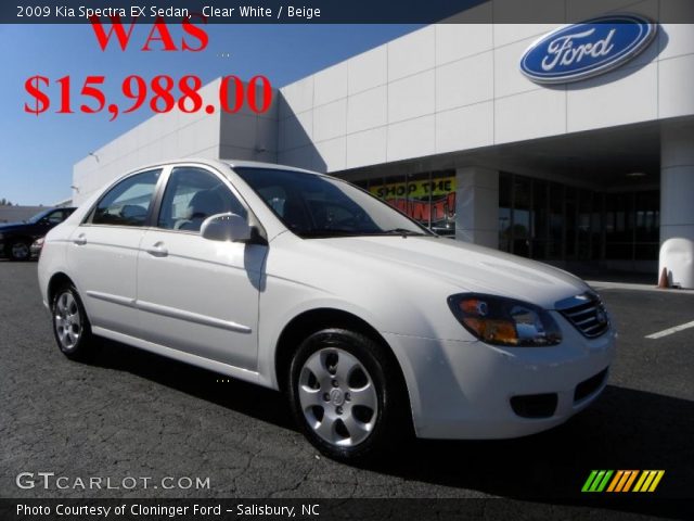 2009 Kia Spectra EX Sedan in Clear White