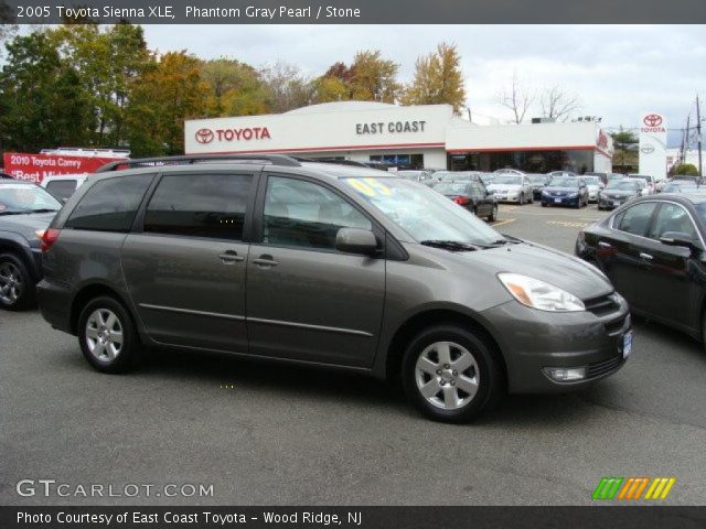 2005 Toyota Sienna XLE in Phantom Gray Pearl