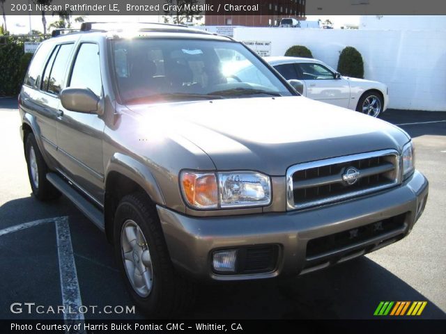 2001 Nissan Pathfinder LE in Bronzed Gray Metallic