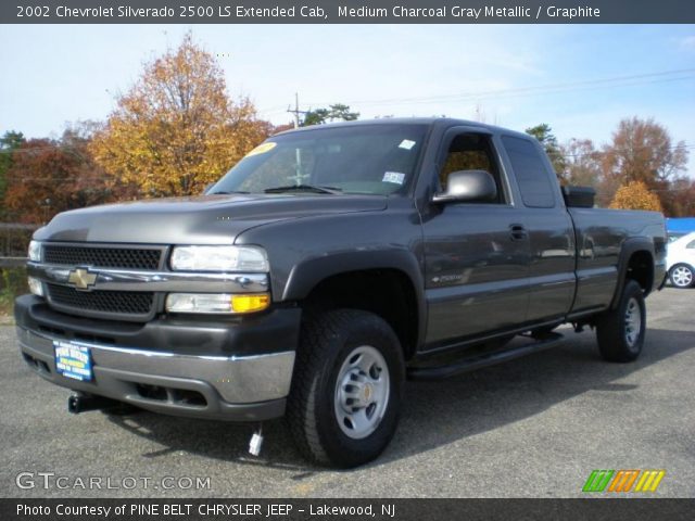 2002 Chevrolet Silverado 2500 LS Extended Cab in Medium Charcoal Gray Metallic