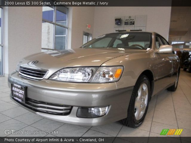 2000 Lexus ES 300 Sedan in Cashmere Beige Metallic