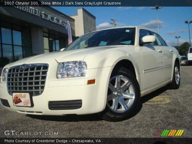 2007 Chrysler 300  in Stone White