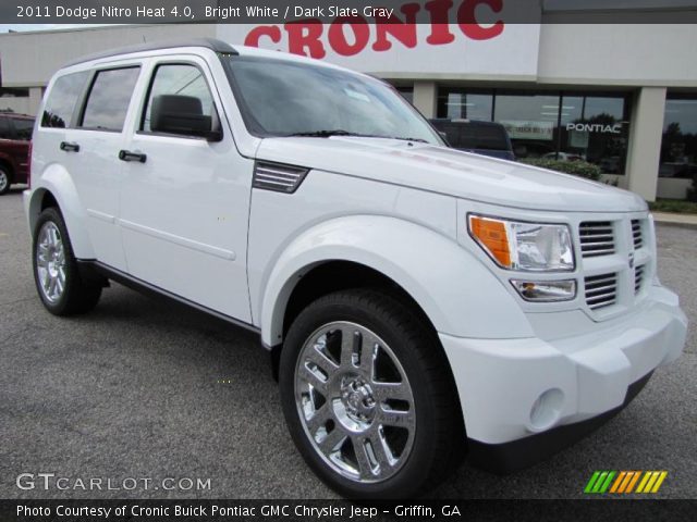 2011 Dodge Nitro Heat 4.0 in Bright White