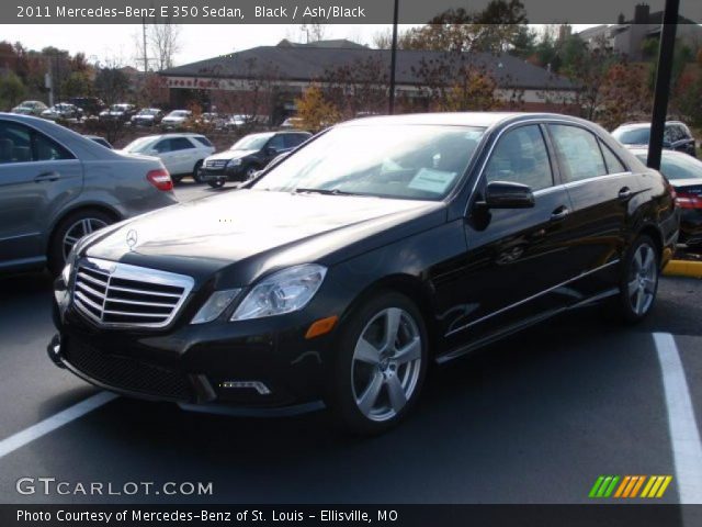 2011 Mercedes-Benz E 350 Sedan in Black