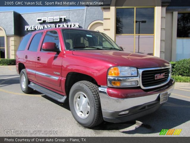 2005 GMC Yukon SLE in Sport Red Metallic