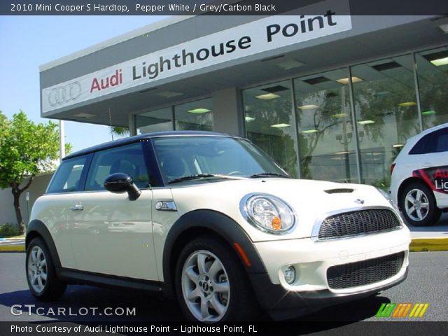 2010 Mini Cooper S Hardtop in Pepper White