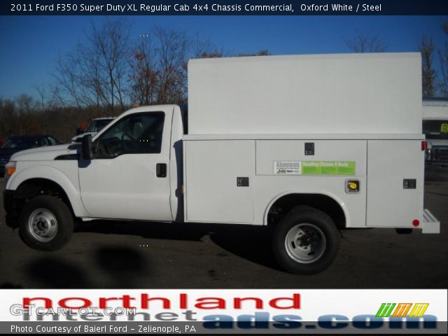 2011 Ford F350 Super Duty XL Regular Cab 4x4 Chassis Commercial in Oxford White