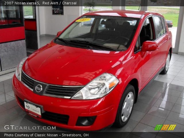 2007 Nissan Versa S in Red Alert