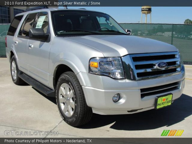 2010 Ford Expedition XLT in Ingot Silver Metallic
